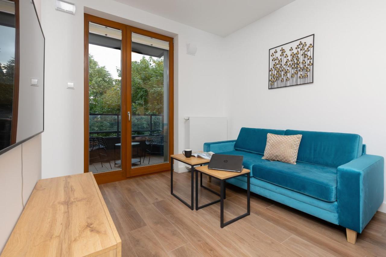 Srodmiescie Warsaw Muranow Apartments With Parking By Noclegi Renters المظهر الخارجي الصورة