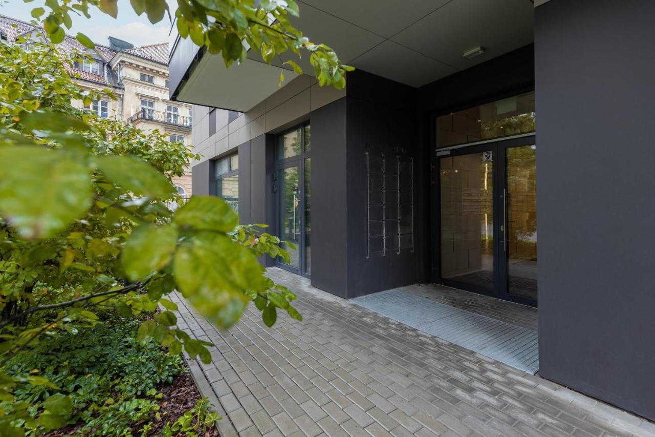 Srodmiescie Warsaw Muranow Apartments With Parking By Noclegi Renters المظهر الخارجي الصورة