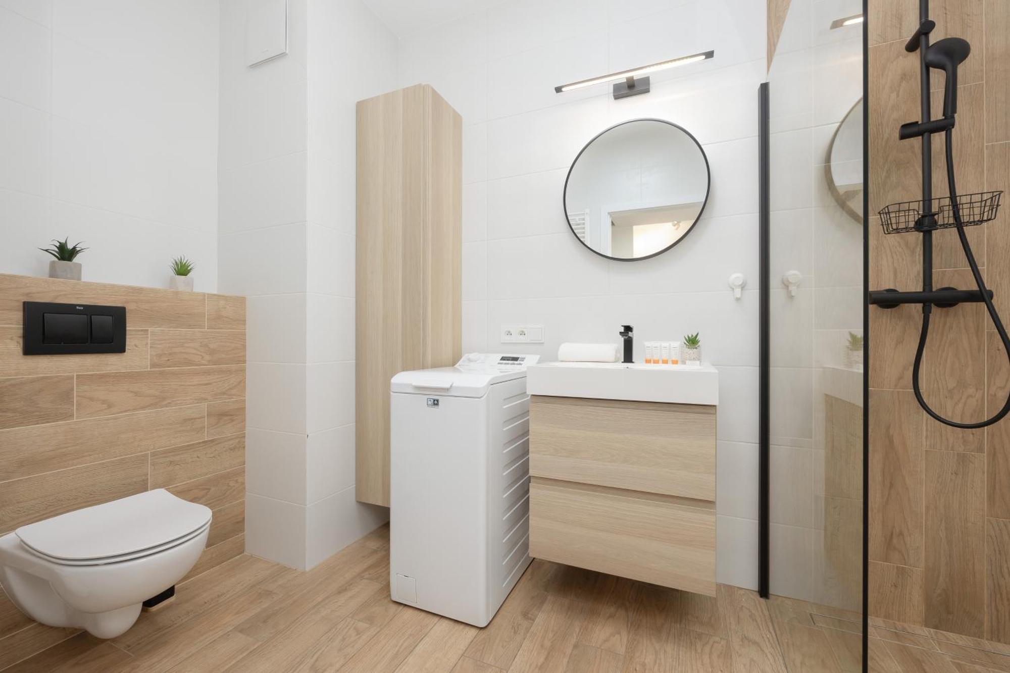 Srodmiescie Warsaw Muranow Apartments With Parking By Noclegi Renters المظهر الخارجي الصورة