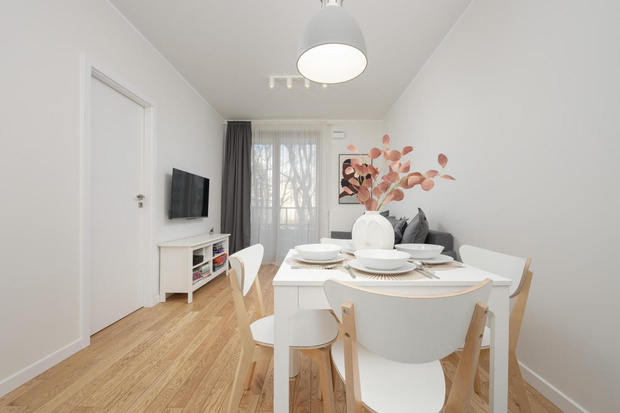 Srodmiescie Warsaw Muranow Apartments With Parking By Noclegi Renters المظهر الخارجي الصورة