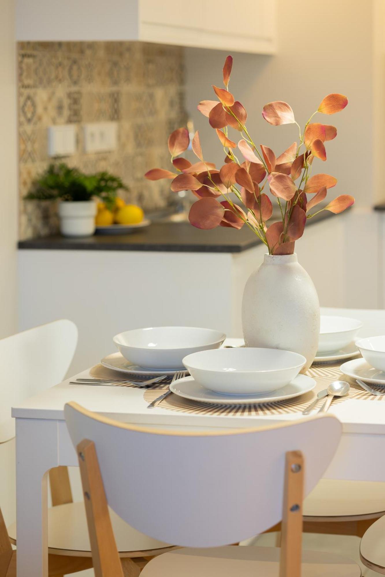 Srodmiescie Warsaw Muranow Apartments With Parking By Noclegi Renters المظهر الخارجي الصورة